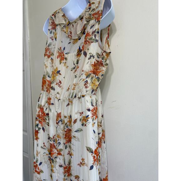 Maurices Floral Dress - Elegant & Flowing Design - Picture 10 of 11